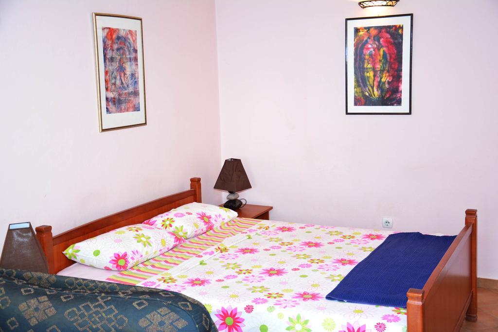 Apartments Tre Sorelle Kotor Eksteriør billede