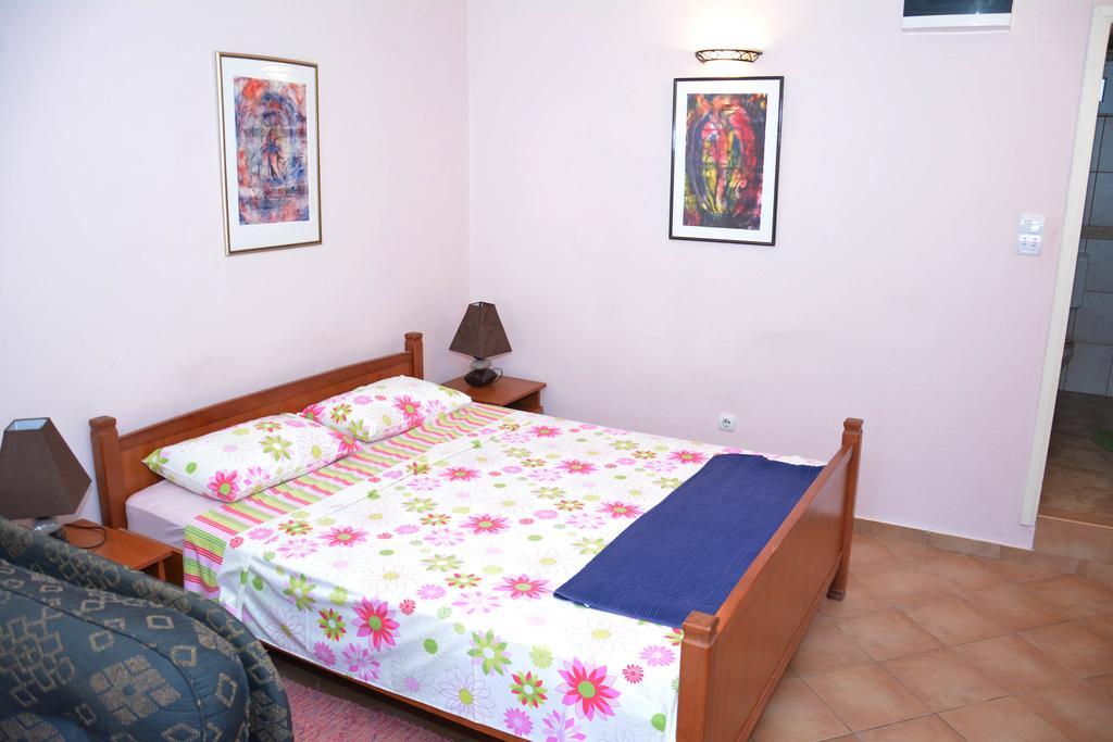 Apartments Tre Sorelle Kotor Eksteriør billede