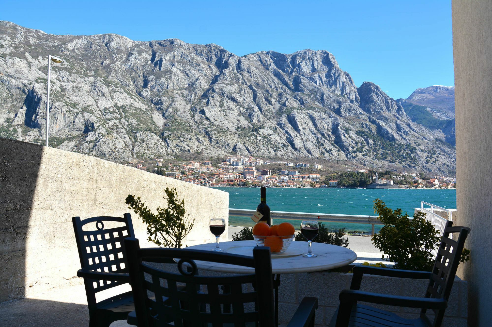 Apartments Tre Sorelle Kotor Eksteriør billede
